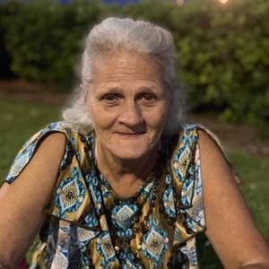 Meet your Posher, Elma